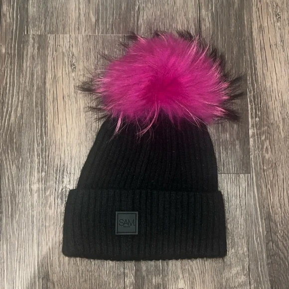 SAM. beanie - Picture 1 of 3